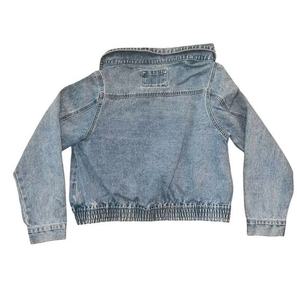 BETWEEN US slight Wash Cropped Jean Jacket Size L - Picture 2 of 7